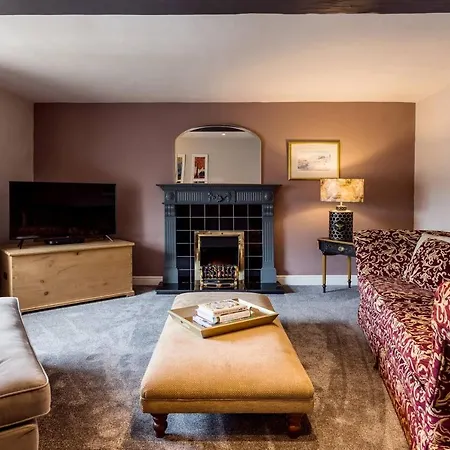 Royal View * Kirkby Lonsdale